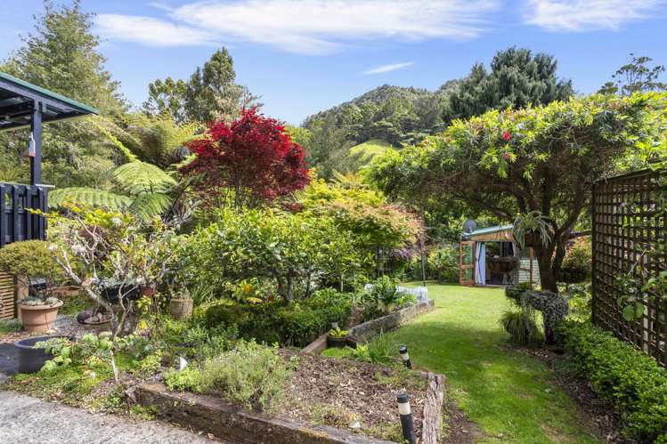 35 Whatipu Road Huia_13