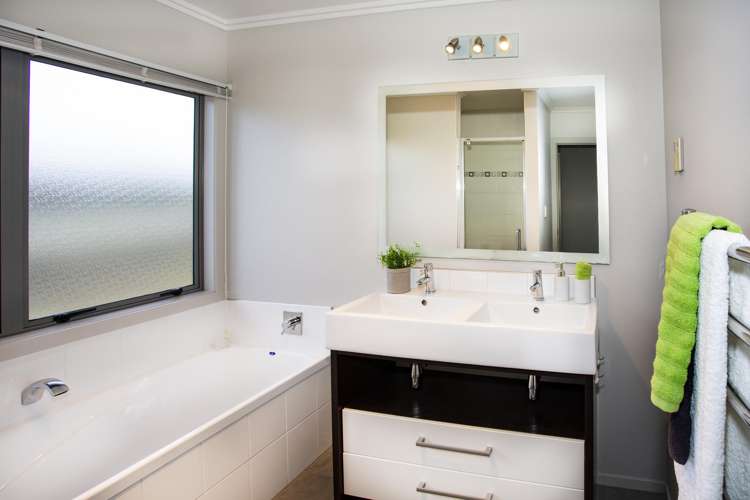 12 Norfolk Drive Cambridge_10