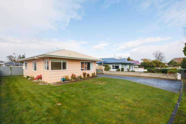 8 South Street Feilding_19