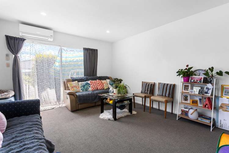 1-4 / 15 Symes Road Wigram_7