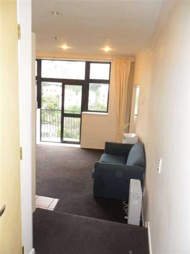 13b/120 The Terrace Wellington Central_4