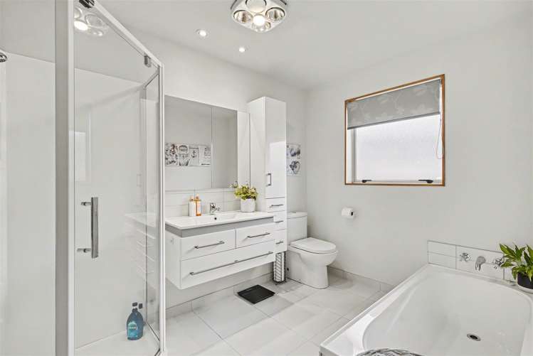 5 Rochfort Place Westport_13