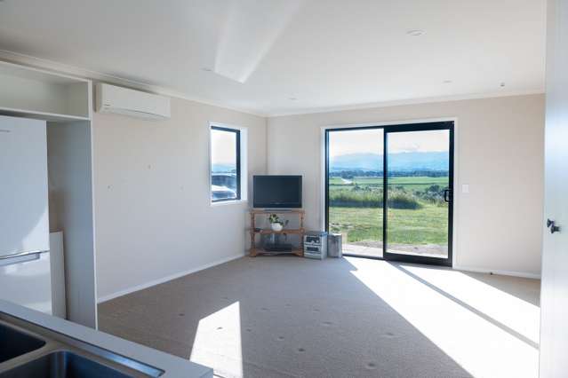 Tranquil Countryside Living