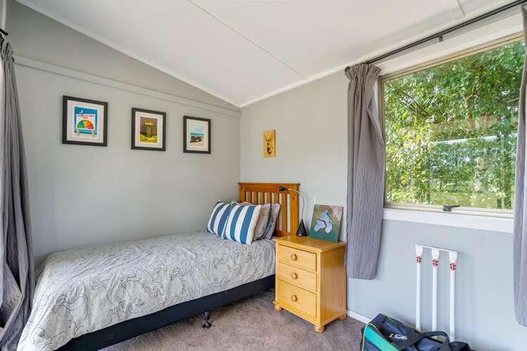 64 Lochiel Bridge Road Winton Surrounds_19