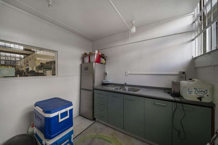 A/92 Railside Avenue Henderson_6