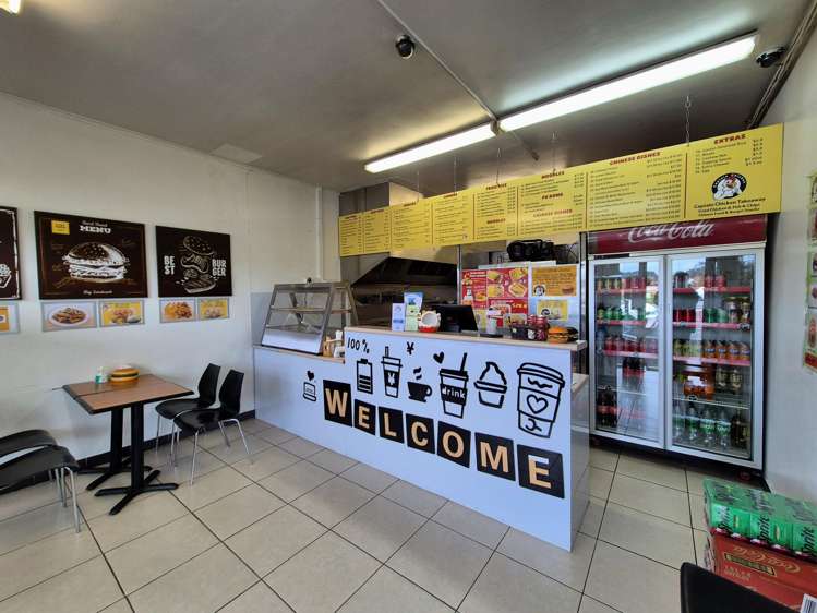 6/322 Main Road Huapai_2