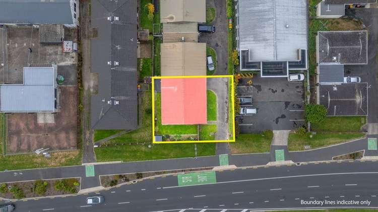 Flat 1/747 Cameron Road Tauranga South_17