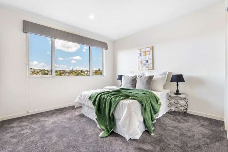 18 Remuremu Street Long Bay_18