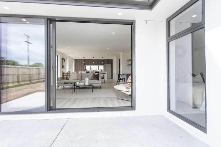 23 Whakahaumako Road Leamington_16