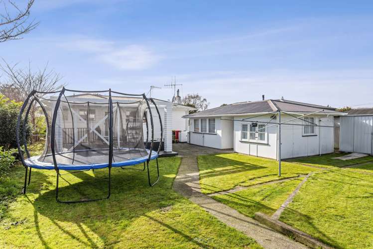 7 Read Street Levin_18