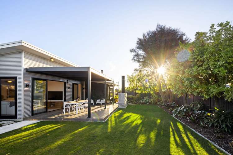 13 Margrain Close Huntington_5