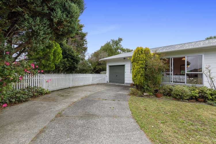 124 California Drive Totara Park_11