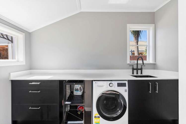 2 Buchanan Road Kingseat_20