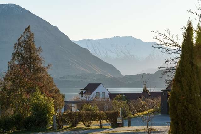 201 Beacon Point Road Wanaka_2