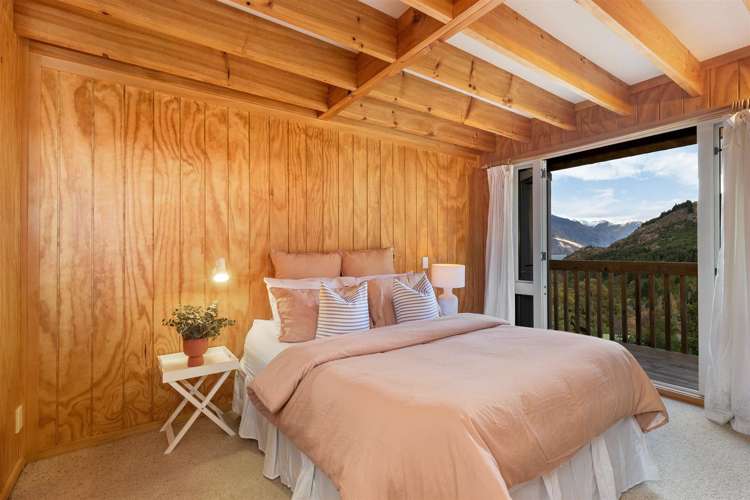 32b Mackinnon Terrace Fernhill/Sunshine Bay_12