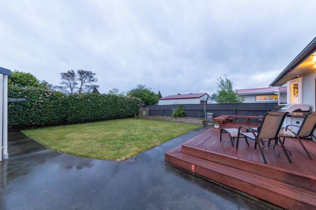 16 Nairn Crescent Awapuni_1