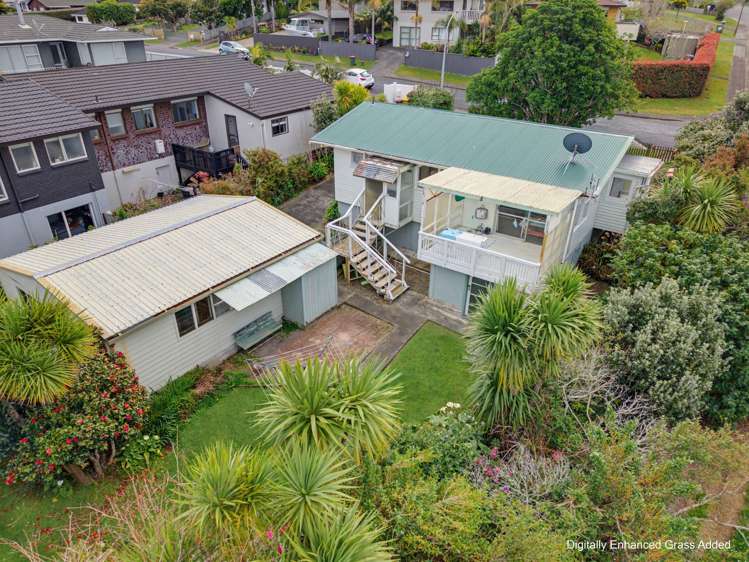 11 Albatross Road Red Beach_18