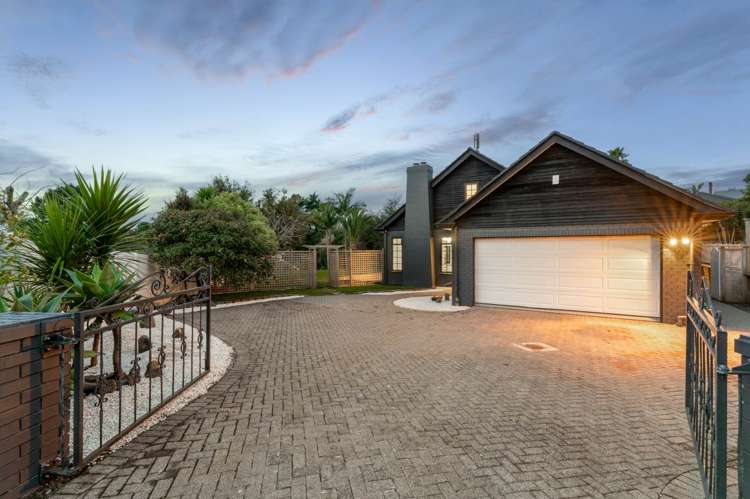 11 Almond Grove Greenhithe_2