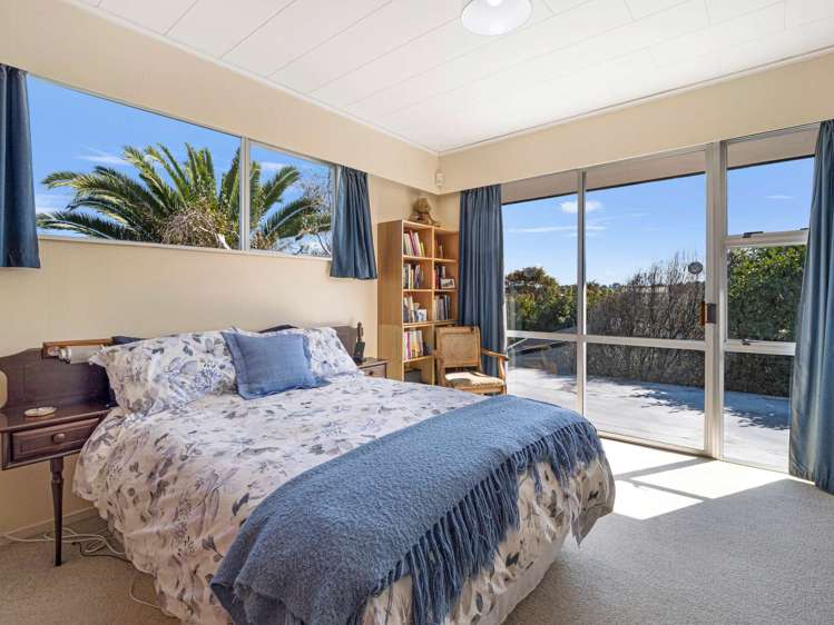 5 Exeter Crescent Springvale_13