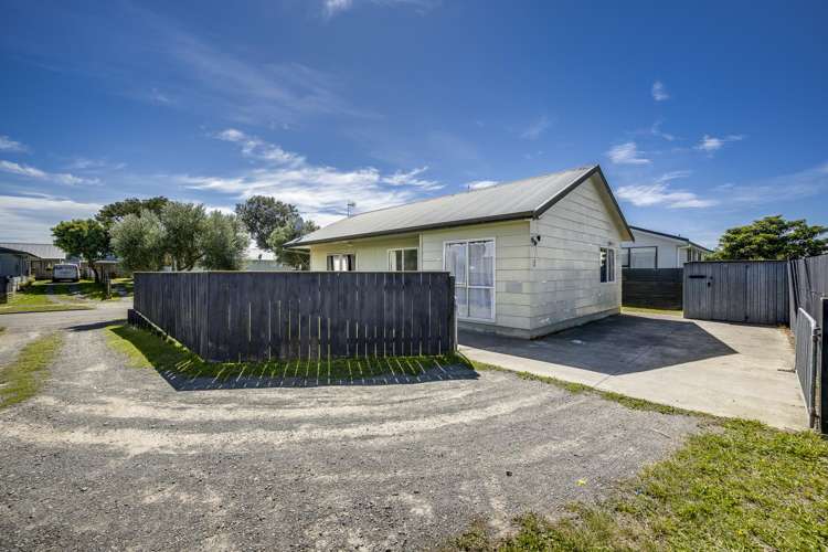 5A Kilkee Terrace Flaxmere_12