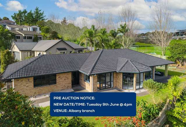 Steps to Rangitoto College-200m2 Home on Large...