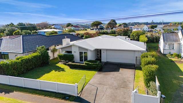 Stunning GJ Gardner Home in Prime Location!