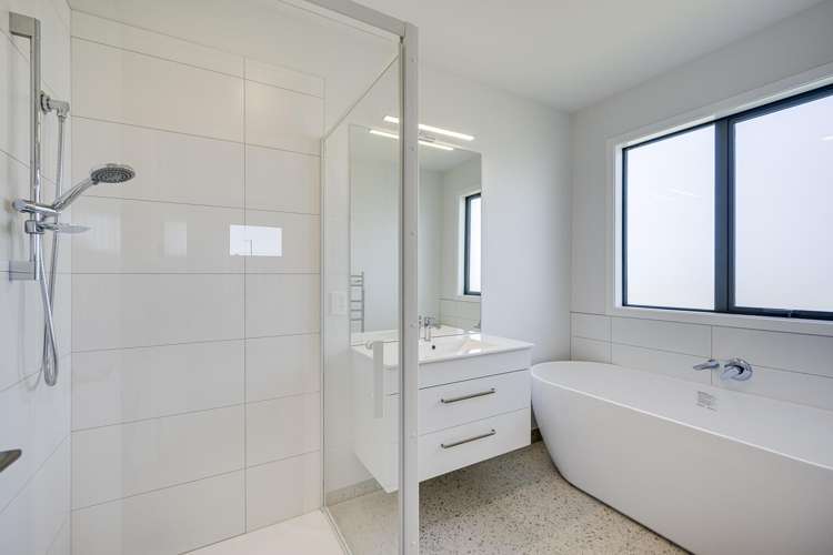 22 Whangaehu Place Te Awa_18