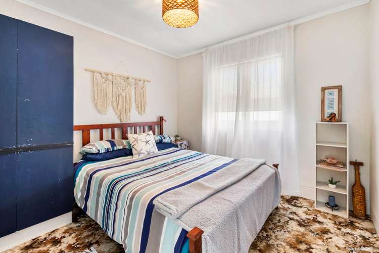 13 Puriri Avenue Kaiaua_7