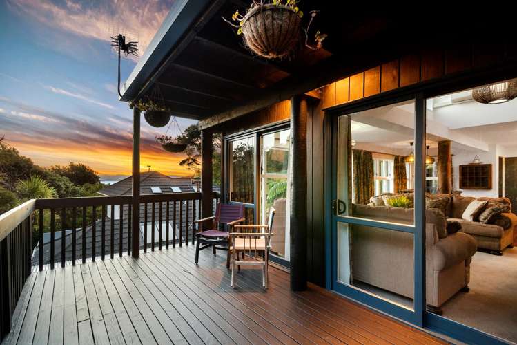 3A Whiorau Grove Lowry Bay_6