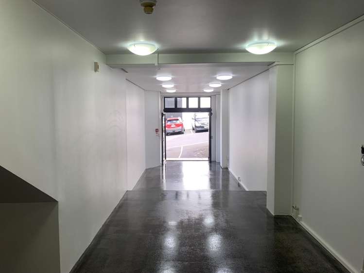 Unit H/145 Wellesley Street West_0