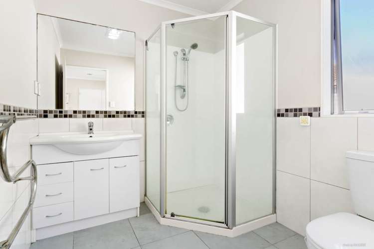 64 Clover Drive Henderson_12