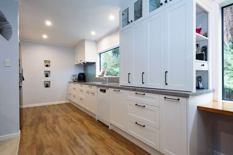 21 Tawini Road Titirangi_9