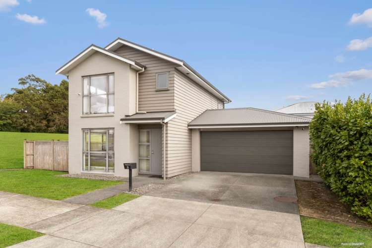 16 William Wallbank Crescent_0