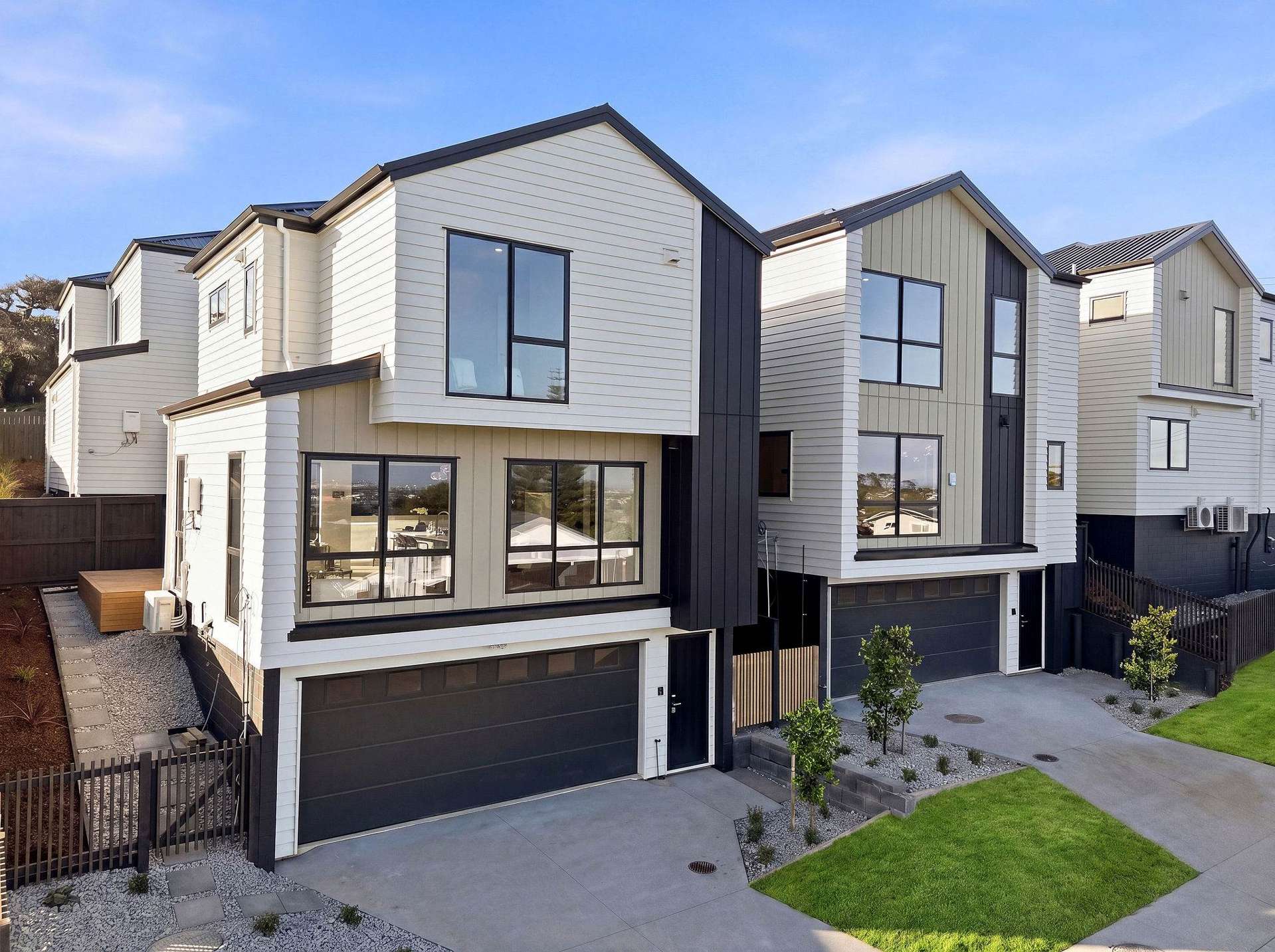 2/7 Sycamore Drive Sunnynook_0
