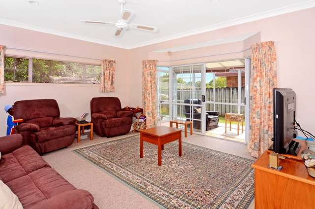 2/460 East Coast Road Windsor Park_1