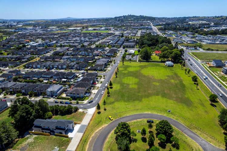 2a Hughs Way Flat Bush_29