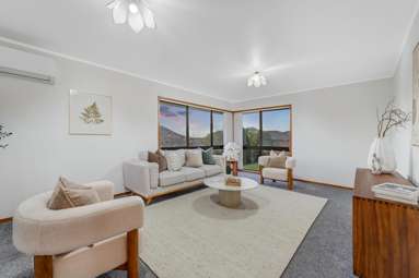 86 Dalwhinnie Parade_2