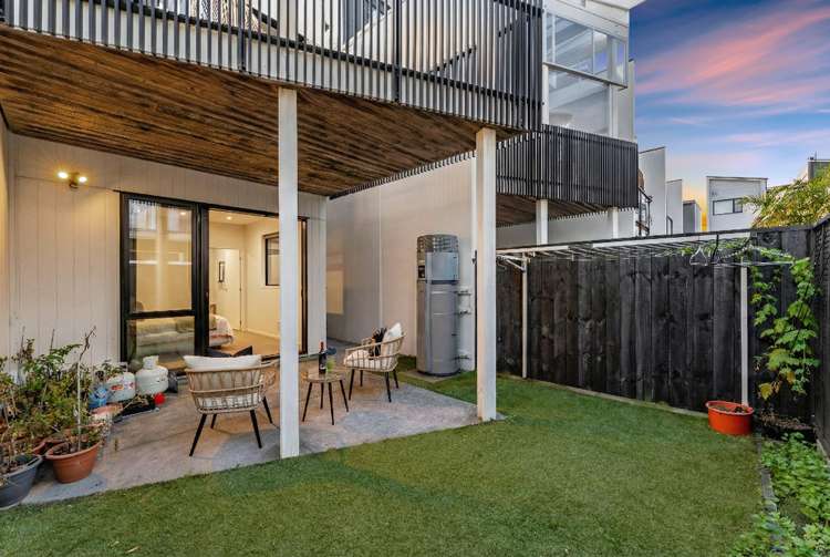 5 William Stratton Lane Hobsonville Point_6