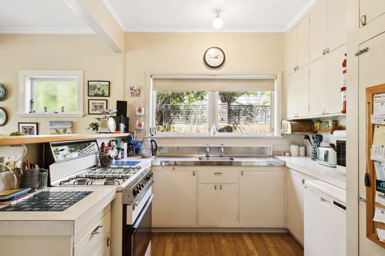 84a Iranui Road Inner Kaiti_7