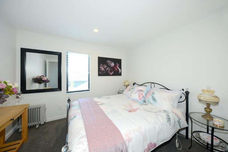 591 Madras Street Saint Albans_13