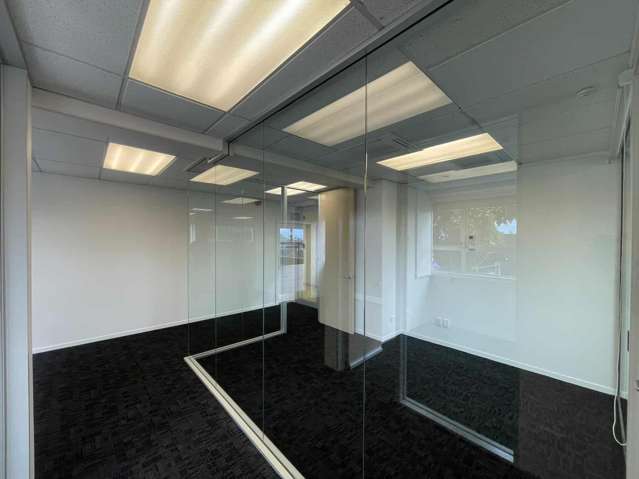 507 Lake Road Takapuna_3