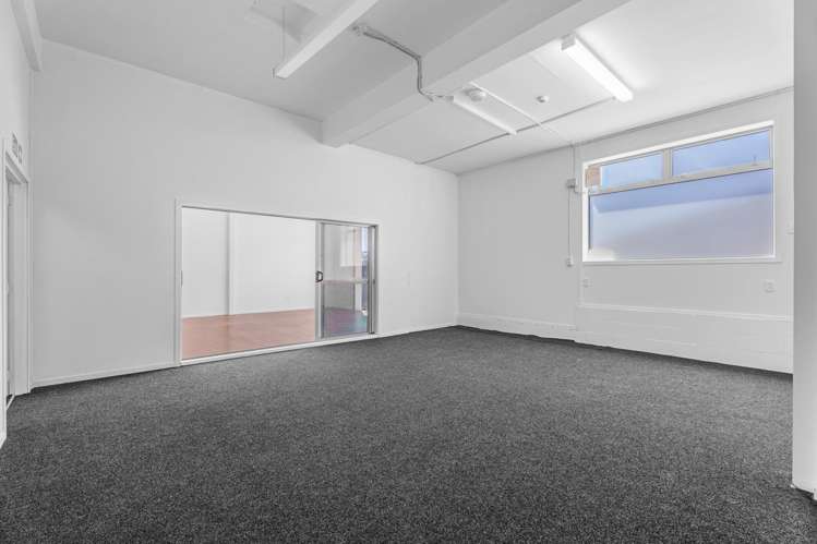 16 Erua Road Ostend_22