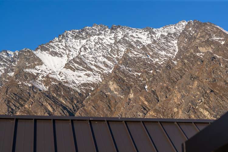 2 Wanderer Lane Jacks Point_26