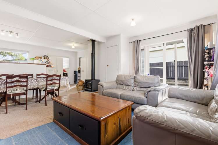 1/17 Kotare Street Hilltop_2