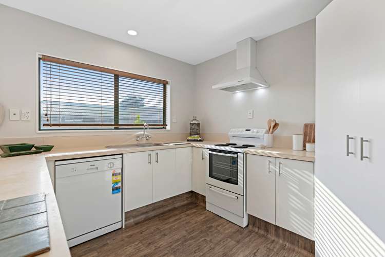 88 Evans Road Papamoa_14