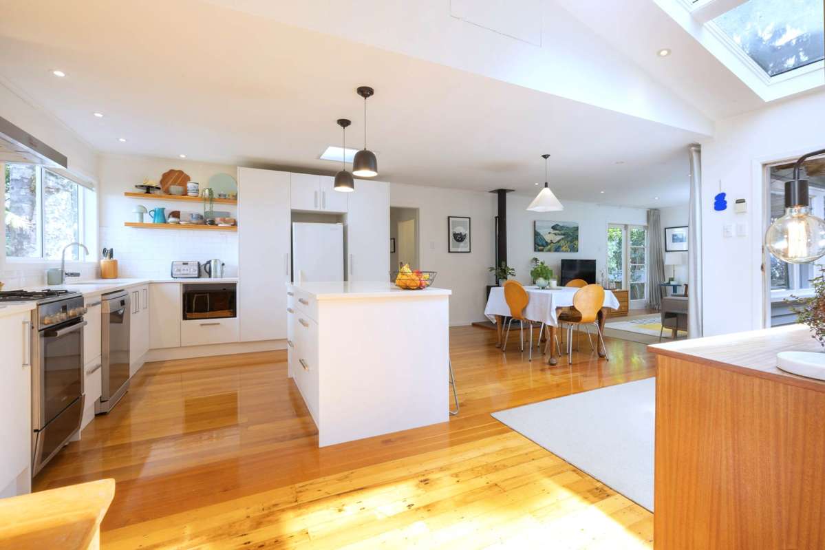 1 Valley View Road_1