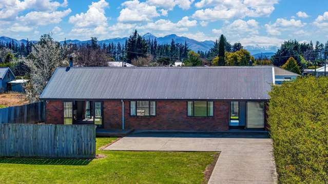 Comfortable Family Living - Zoned Commercial