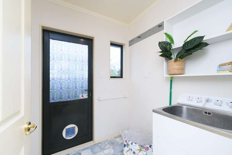 8 Suffolk Crescent Feilding_14