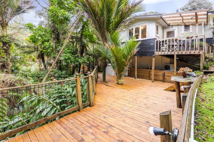 283 Huia Road Titirangi_8
