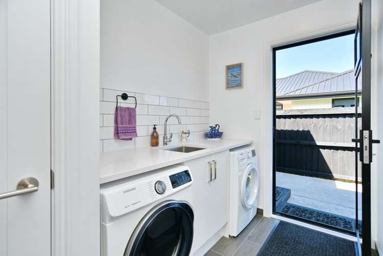 16 McQuillan Avenue Woodend_26